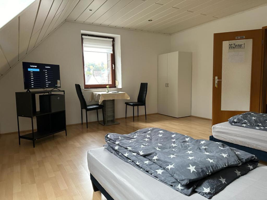 Komfortables Apartment Karlsruhe Eksteriør bilde